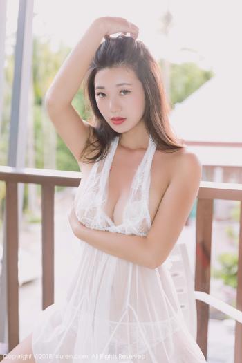 薄纱美女图片 _ 第(1)张