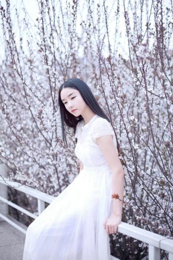 长发美女图片 _ 第(9)张