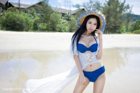 沙滩美女图片 _ 第(9)张