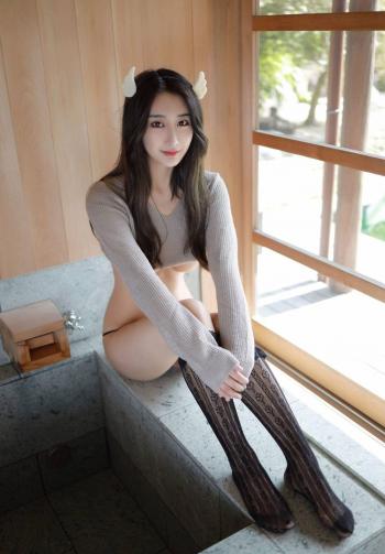 亚洲嫩模模范学院Betty林子欣旅拍日本写真图片第0张