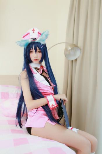 美女辣图图片 _ 第(1)张
