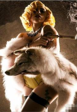 高清欧美美女LadyGaga晒居家全性感照
