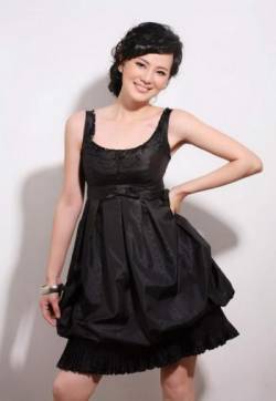 内地内蒙古呼和浩特女演员咏梅写真图片