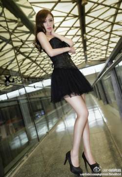 高清中国内地美女李颖芝用抓鬼湿身外拍身材曼妙性感诱人