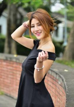 高清中国内地美女绝色美模李颖芝销魂大片