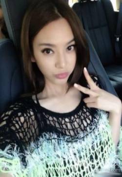 高清河南美女释小龙大眼女友王若伊眼大唇丰身材性感