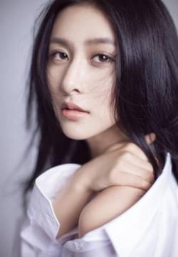 中国内地陕西西安影视女演员歌手贾青氧气美女写真清纯纯真美女