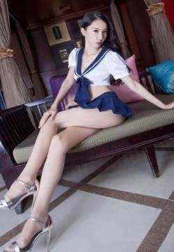 学生装美女