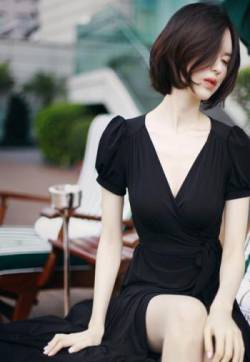 知名网络嫩模非诚女嘉宾于芷晴美女大胆性感诱惑生活照曝光
