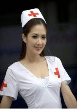 高清陕西省延安美女嫩模潘春春性感黑色透视G罩杯诱人户外高清写真