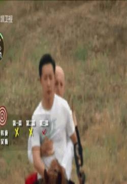 极速前进:韩庚完美瞬间动态图GIF