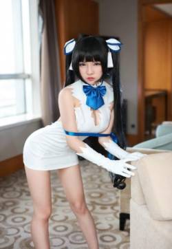 高清青春少女卡哇伊萌妹纸cos游戏角色性感姿势撩人图集