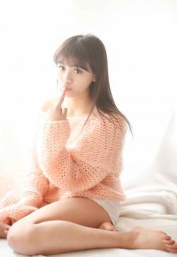 乌克兰敖德萨州国外女演员模特瑞莎魅惑迷人高清性感写真图集