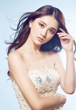 美女瑞莎Trista海边性感诱惑私房照写真图片下载