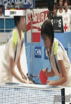 幽默搞笑gif动态图片大全：人生处处是尴尬
