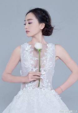 高清中国内地云南保山女演员杨蓉性感透视装大胆迷人写真美女图片