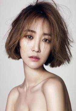 韩国首尔女演员模特高俊熙写真床上诱惑第张