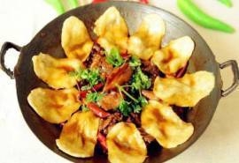 徐州美食高清图片之地锅鸡