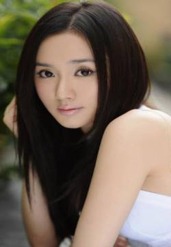高清山东省青岛美女中戏校花美女江铠同图片