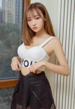 极品性感美女车模李昭冉白嫩诱人写真图片第张