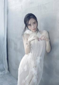 辣妈李小璐唯美梦幻时尚写真