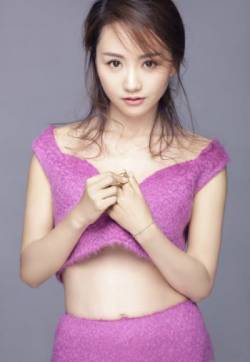 高清中国内地云南保山女演员杨蓉性感迷人养眼写真图片