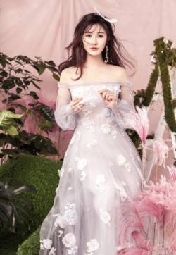 高清辽宁沈阳美女梁田薄纱气质唯美写真图片