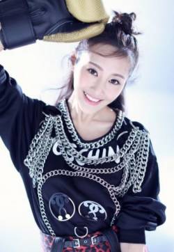 高清中国内地安徽芜湖女演员李纯时尚写真桌面壁纸下载第张