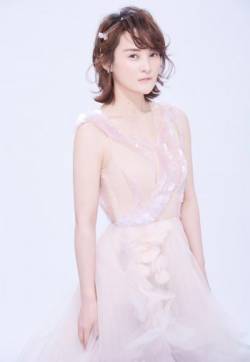 中国内地重庆市南岸女演员蒋勤勤最新仙气十足唯美写真图片