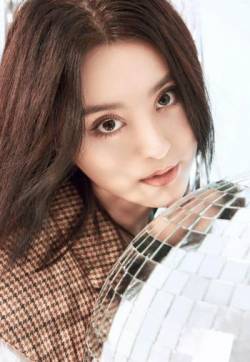 甘露时尚神秘写真图片