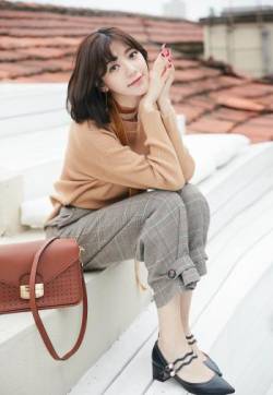 中国台湾流行乐女歌手、影视演员、平面模特郭雪芙最新时尚街拍大片