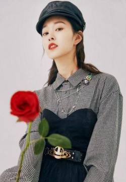 中国内地湖北省荆门女演员宋轶庆余年见面会甜美写真图片第张