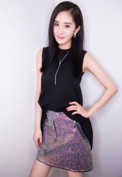 高清中国内地北京影视女演员杨幂性感图片