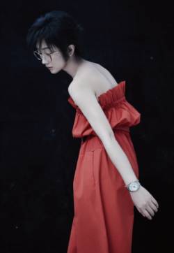 高清中国内地歌手张瑶最新写真平民时尚美女第张