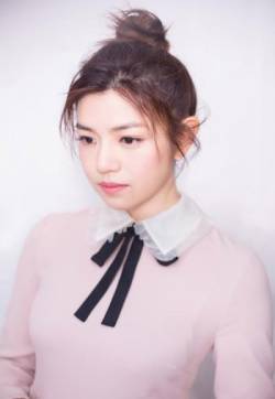 陈妍希粉嫩甜美迷人写真高清图片