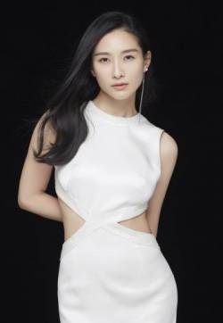 陶昕然最新纯白反季节写真图片