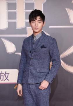高清出生于河南省郑州男星邢昭林活动图片