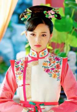 高清安徽省芜湖甘婷婷《深宫谍影》剧照图片