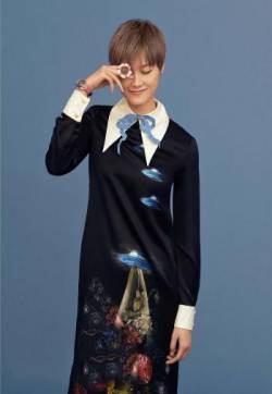 中国四川成都女歌手演员李宇春个性杂志封面写真图片