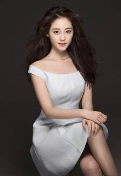 中国内地黑龙江齐齐哈尔女演员祝绪丹优雅迷人写真高清图片