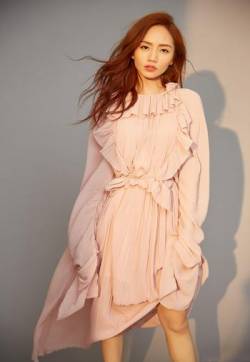 中国深圳美女演员刘惜君新专辑宣传照唯美图片