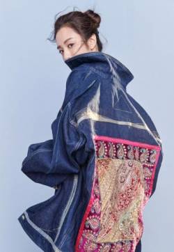 中国内地山东省青岛女演员王晓晨清新靓丽时尚杂志写真图片