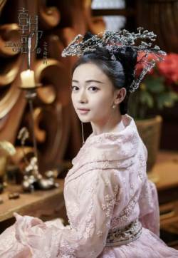 高清中国内地北京人影视女演员吴谨言《朝歌》剧照图片