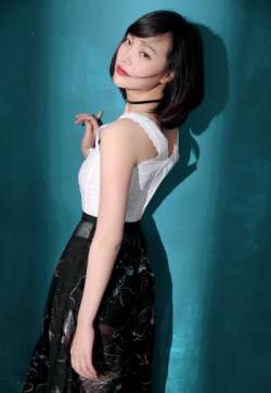 高清高清辽宁美女何杜娟写真图片