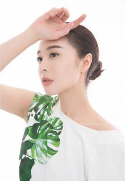 高清江苏常州美女高叶糖果清新写真图片