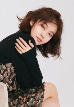 高清吉林省辽源女明星张佳宁百变时尚高清桌面壁纸第张