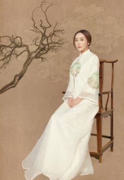 高清中国内地辽宁省沈阳市铁西女演员杜若溪唯美古装民国风写真图片