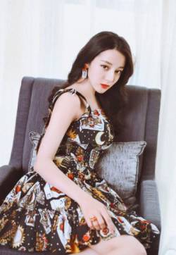 高清内地祖籍湖南益阳女演员靳东蒋欣《如果岁月可回头》开机图片