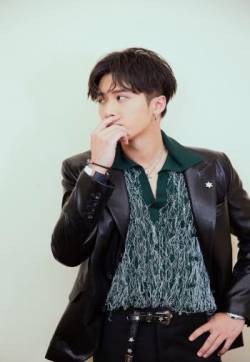 高清广西北海男星檀健次酷帅撩人写真图片