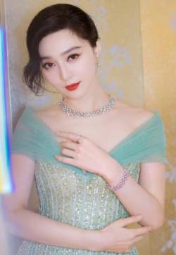 内地山东青岛女演员范冰冰高清图片